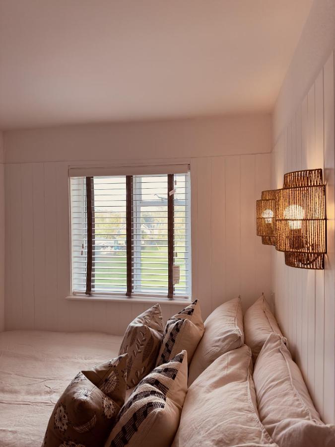 Chic Barn Conversion In The Cotwolds Enstone Exterior photo